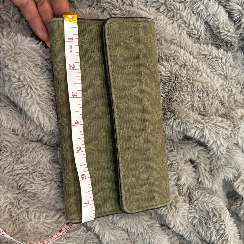 Louis Vuitton Mini Lin Wallet - Women | Color: Green - Picture 9 of 15